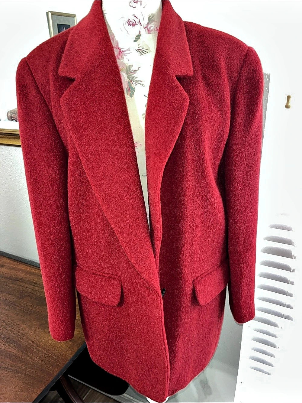 Harvé Benard Red Alpaca Wool Coat/Blazer Size 10 Like New Made in Russia